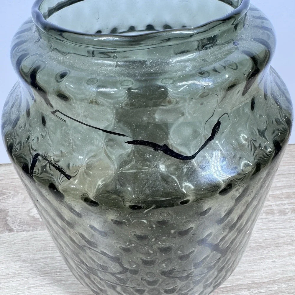 Vintage MCM Green Glass Shade Light Globe Lamp Scalloped 9
